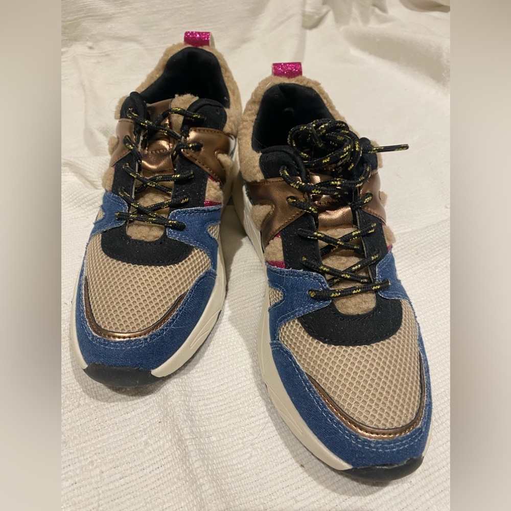 Women’s Posh Sneakers Denim & Shearling Sz 7.5 New